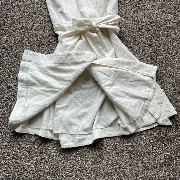 Madewell Ruffle-Sleeve Wrap Mini Dress in White, Size Small - Picture 6 of 10
